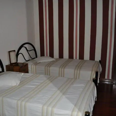 Captain's Terrace Apartament *